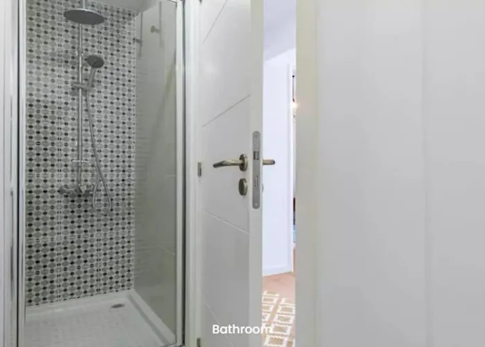 Amazing With Terrace And Ac *